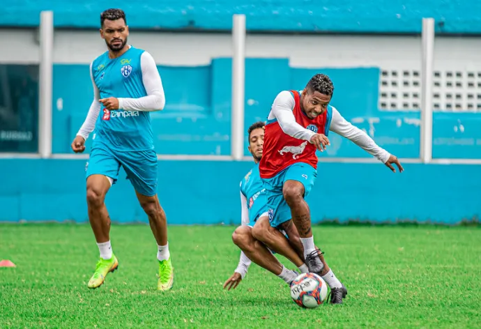 Bicolores irão treinar em Recife neste sábado (09).
