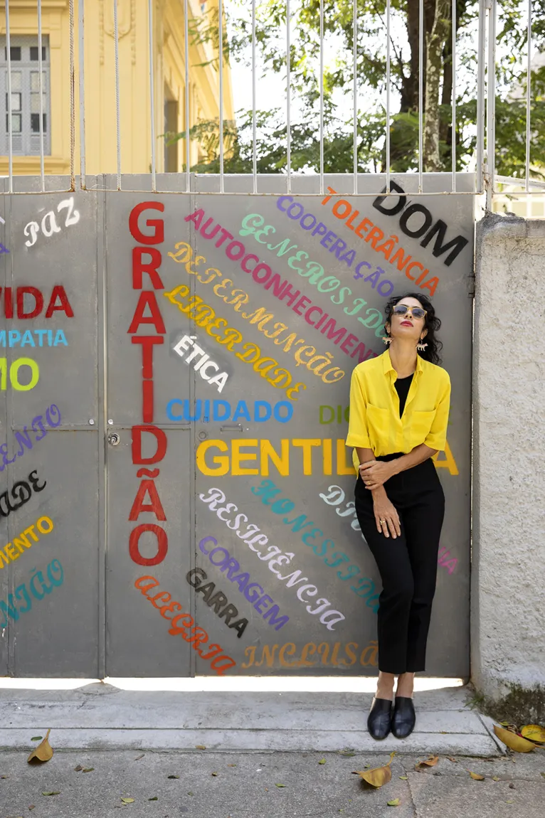 Marisa Monte fala sobre novo álbum e lança o clipe de Portas