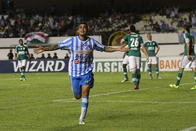 Paysandu em vitória sobre o Palmeiras, 2013.