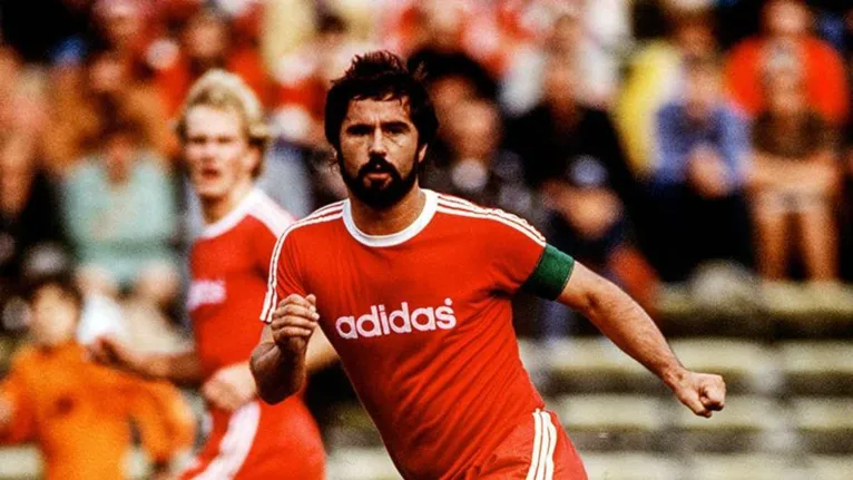 Gerd Müller morre aos 75 anos; reveja alguns dos seus gols!