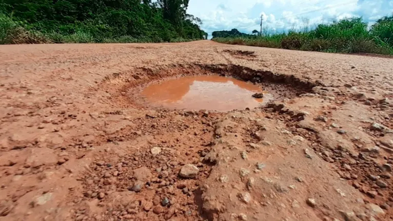 O pior trecho é entre Eldorado dos Carajás e a Vila Rio Vermelho, conhecido como Gogó da Onça.