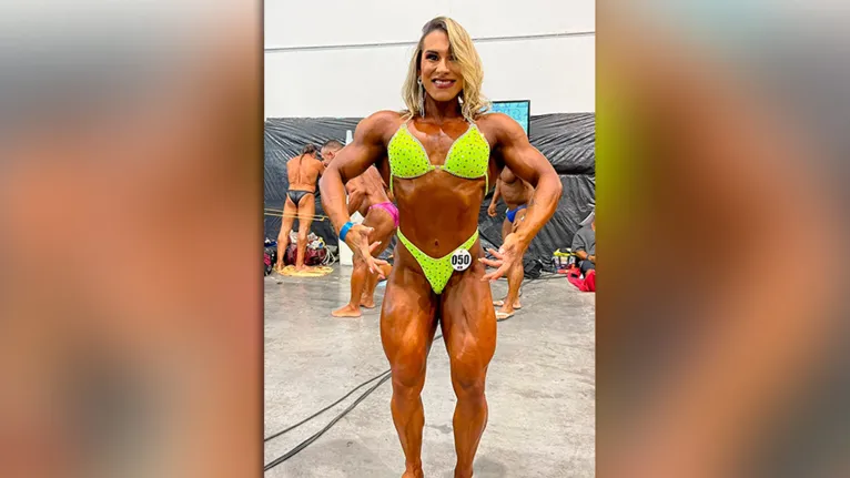 Leyvina Barros conquistou em Goiânia no Muscle Contest dois troféus ela foi a campeã na categoria Women's Physique