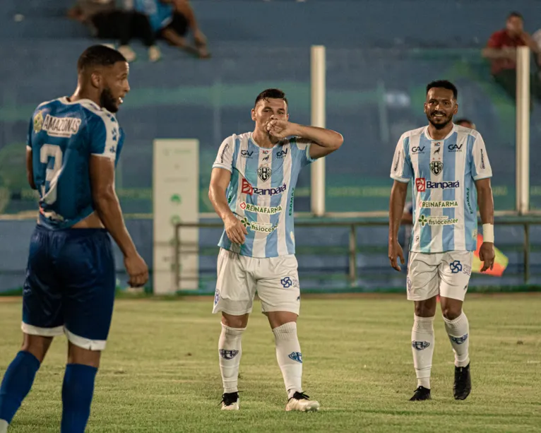 Paysandu atropela, mata Leão e avança na Copa Verde