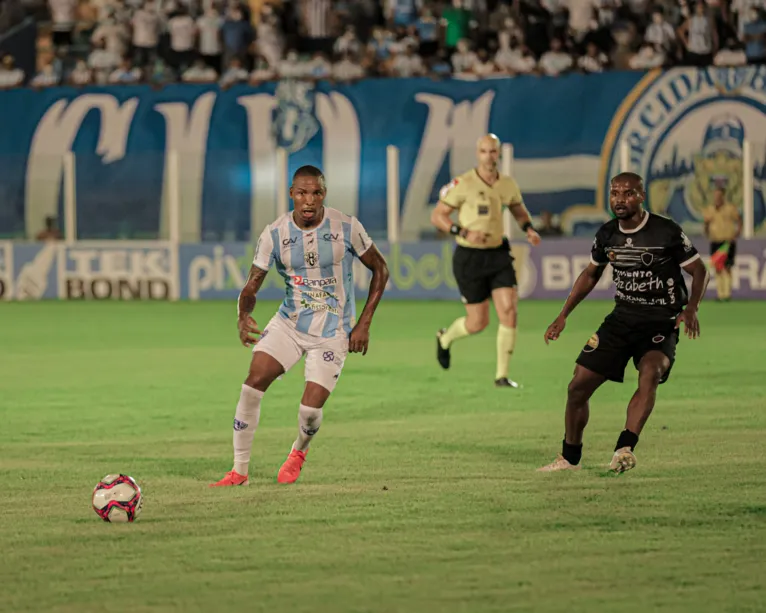 Paysandu tropeça ao empatar com Botafogo na volta da Fiel