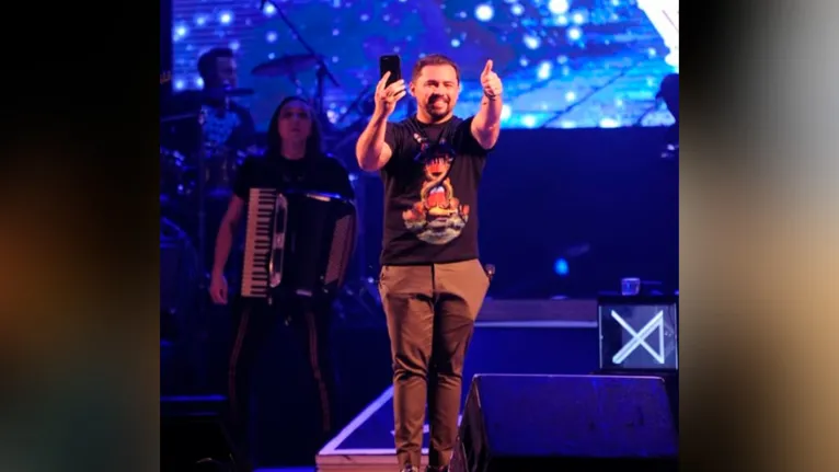 A celebração foi encerrada com o show do cantor Xand Avião, para um público que lotou o novo espaço de eventos, no Bairro Ouro Preto