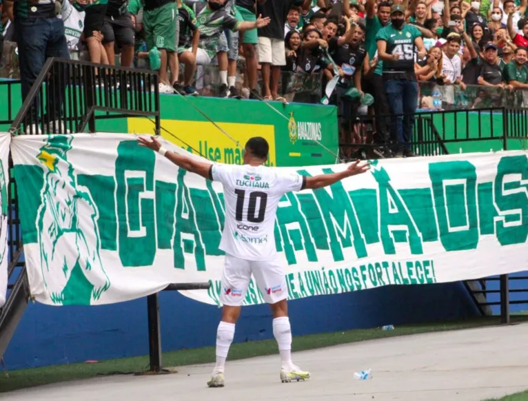 Série C: na volta da torcida, Manaus empata com Ypiranga-RS