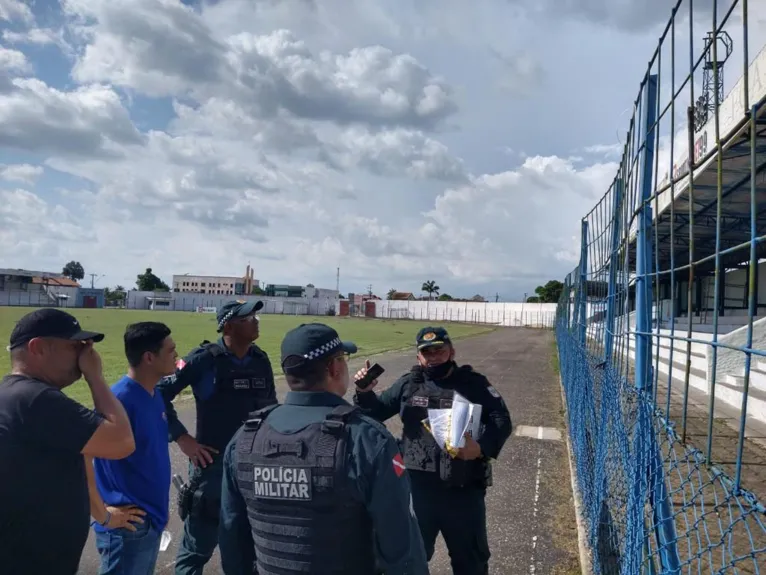 Durante vistoria, vários problemas estruturais foram encontrados no estádio que pertence ao município de Castanhal.