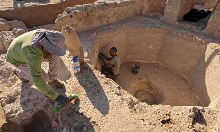 Escavações em Yavne, cidade no sul de Israel