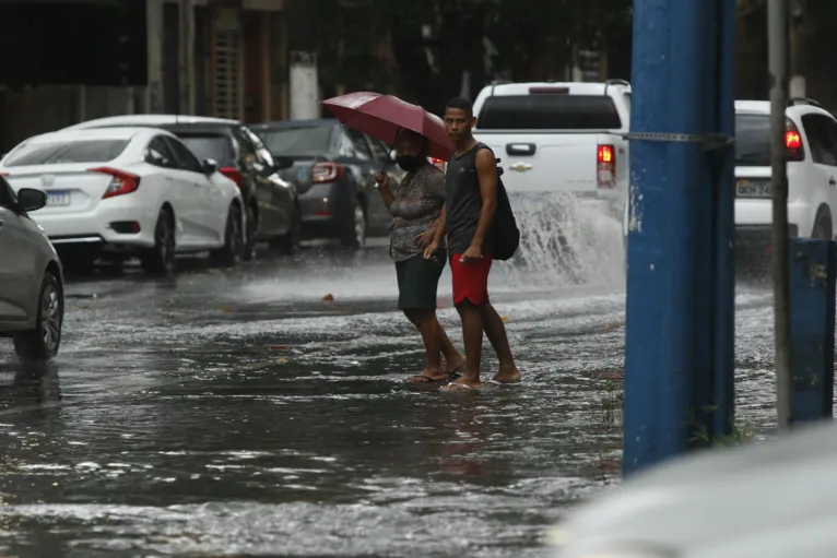 Hoje os belenenses devem se preparar para enfrentar a chuva