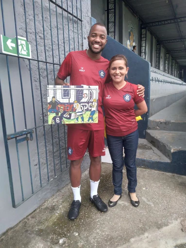 Atacante do Clube do Remo tem gol eternizado por torcedora