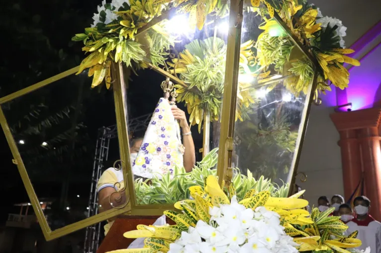 Imagem de Nossa Senhora de Nazaré é colocada na berlinda