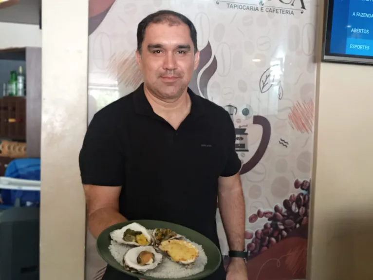 O chef Alessandro  criou 32 receitas com ostras e ingredientes regionais.