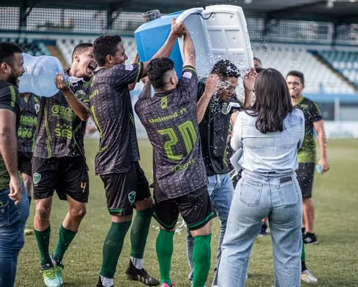 Treinador convocou jovens que foram formados por ele próprio em trabalhos anteriores