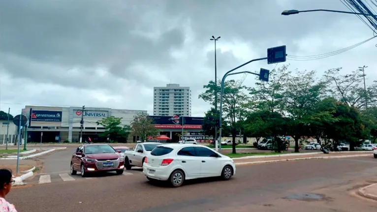Semáforos danificados provocam transtornos em Marabá