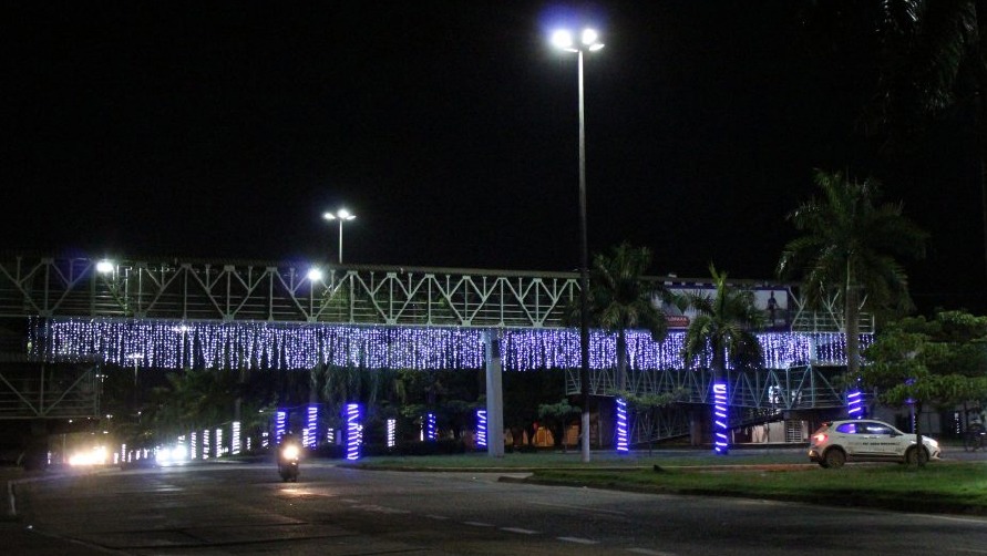 MARABÁ: Árvore de natal com 4 mil metros de led vira atração de final de  ano