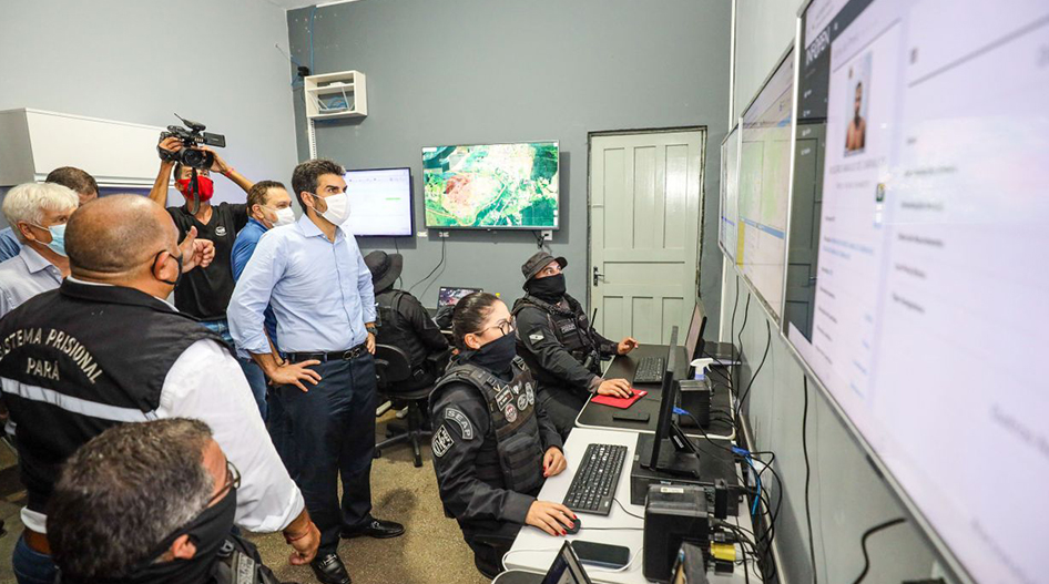 Governador Helder Barbalho viu o funcionamento do sistema de monitoramento da nova unidade da Seap em Marabá