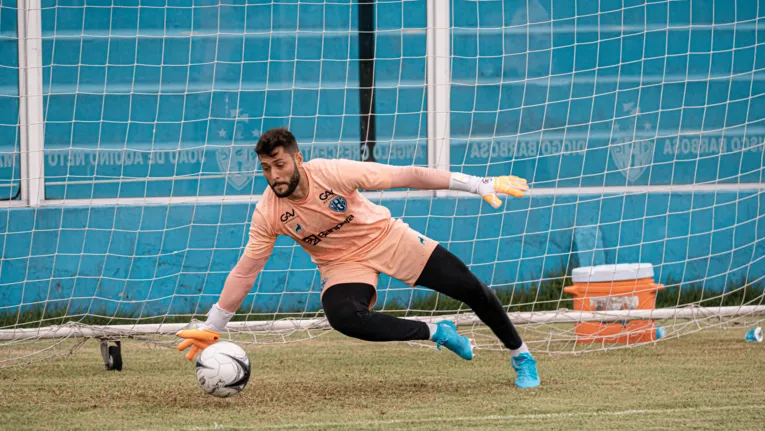 Goleiro é visto como titular por muitos torcedores