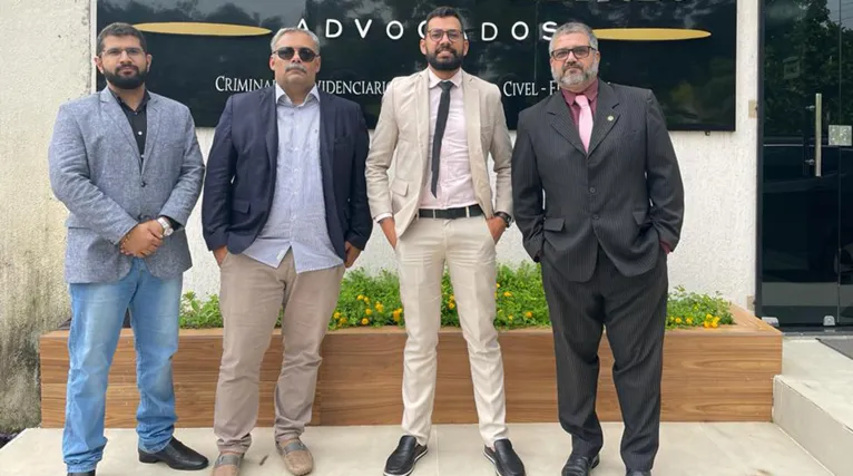 Os advogados Odilon Neto, Diego Freires e Magdenberg Teixeira sustentaram a concessão da liberdade provisória mediante aplicação de cautelares