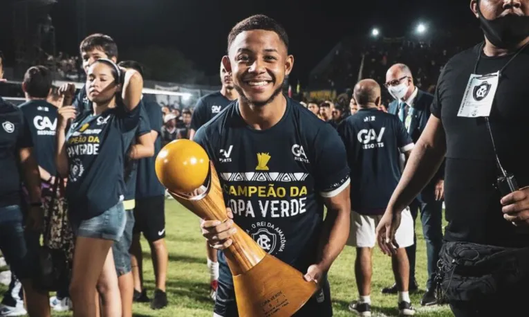 Ronald foi eleito o melhor jogador da final da Copa Verde