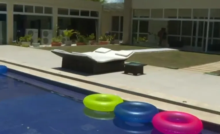 Imagens internas da mansão