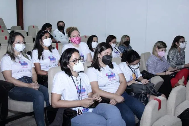 As mulheres também discutiram sobre o papel feminino nas políticas conservadoras na sociedade