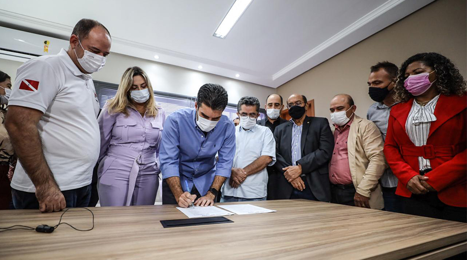 O Governo do Estado, por meio da Secretaria de Estado de Saúde Pública (Sespa), assinou no dia 3 de novembro de 2021 um convênio para a construção do Hospital Municipal de Tucumã