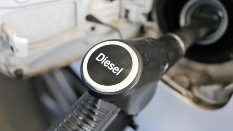 Diesel foi o combustível que mais subiu em 2021