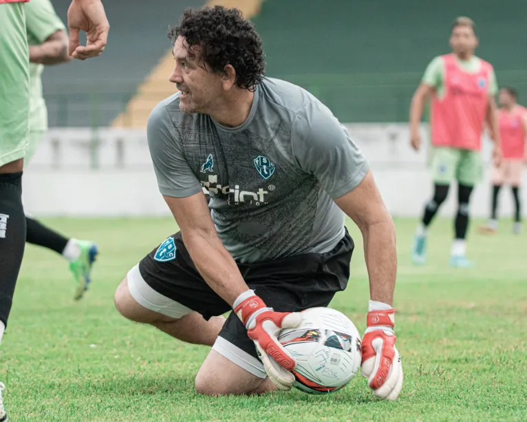 Ronaldo vem recebendo críticas constantes