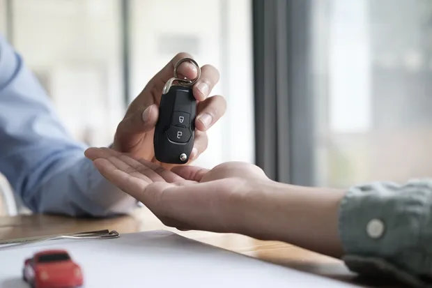 Preço alto dos 0 km impulsiona busca por seminovos e usados
