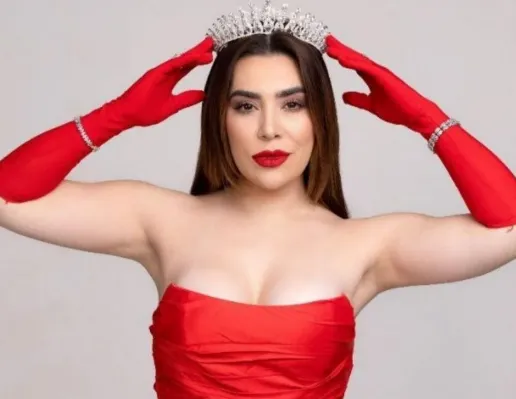 Naiara Azevedo é acusada de imitar foto de Marília Mendonça