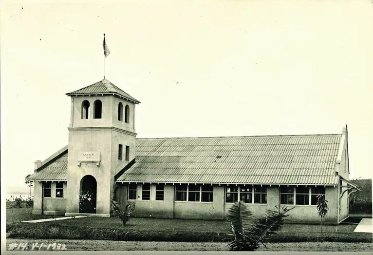 Prédio da escola em 1933