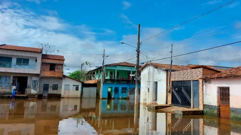 A quarta elevação no nível do rio Tocantins está chamando a atenção de muitas pessoas, principalmente as mais antigas da cidade