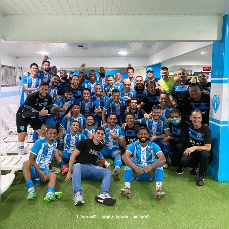 Bicolores comemoram classificação para a semifinal do Parazao.