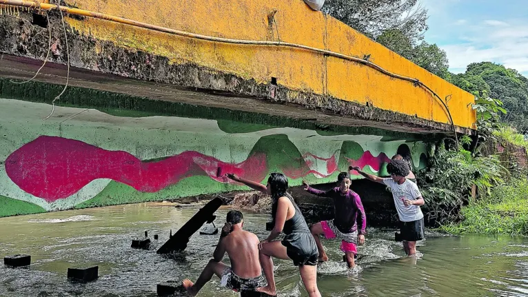 Atividades do Miri envolvem a limpeza do igarapé de mesmo nome