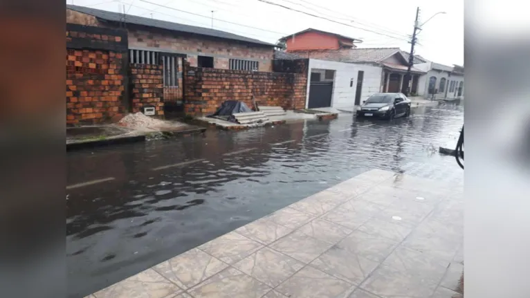 Moradores da Cidade nova V registraram os alagamentos no local