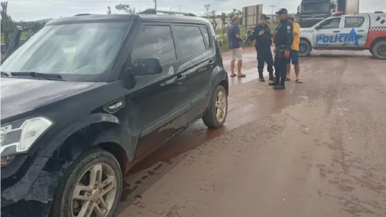 A Polícia Militar foi acionada para verificar a situação