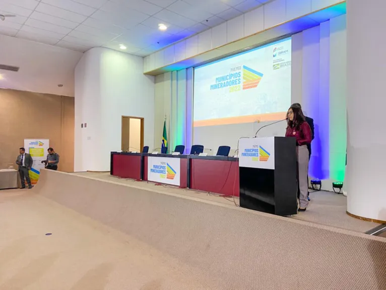 Canaã ganha prêmios do Ministério de Minas e Energia
