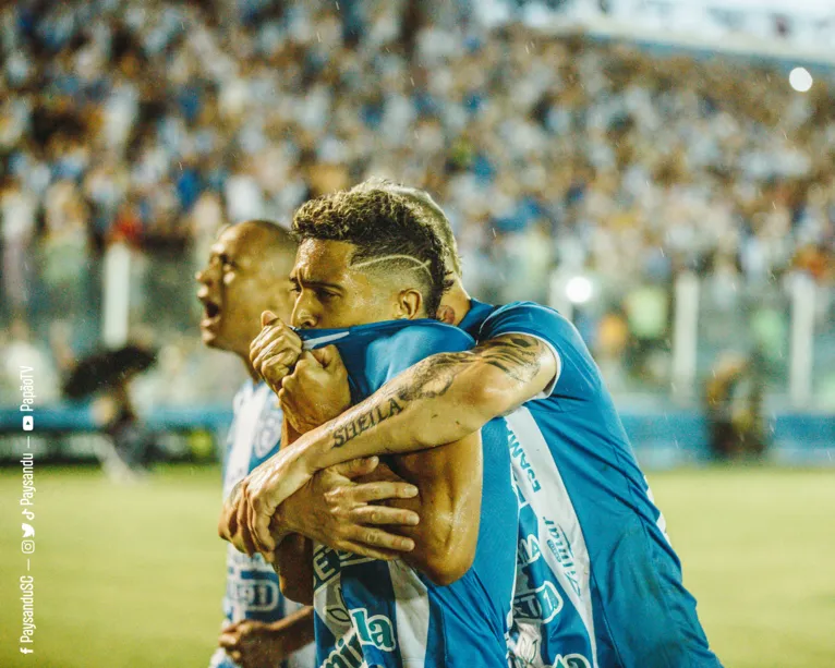 Marlon recebeu o terceiro cartão amarelo e desfalca a equipe contra o Manaus