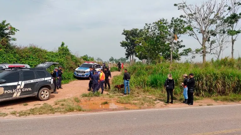 Mais de 15 veículos saíram em comboio nessa operação na tentativa de encontrar o corpo da pequena Isabela