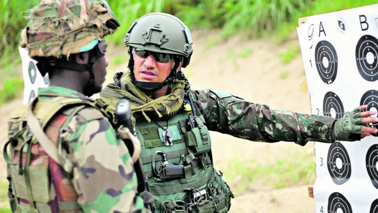 O tenente-coronel Flávio Azeredo integrou as forças de paz do Brasil no Haiti