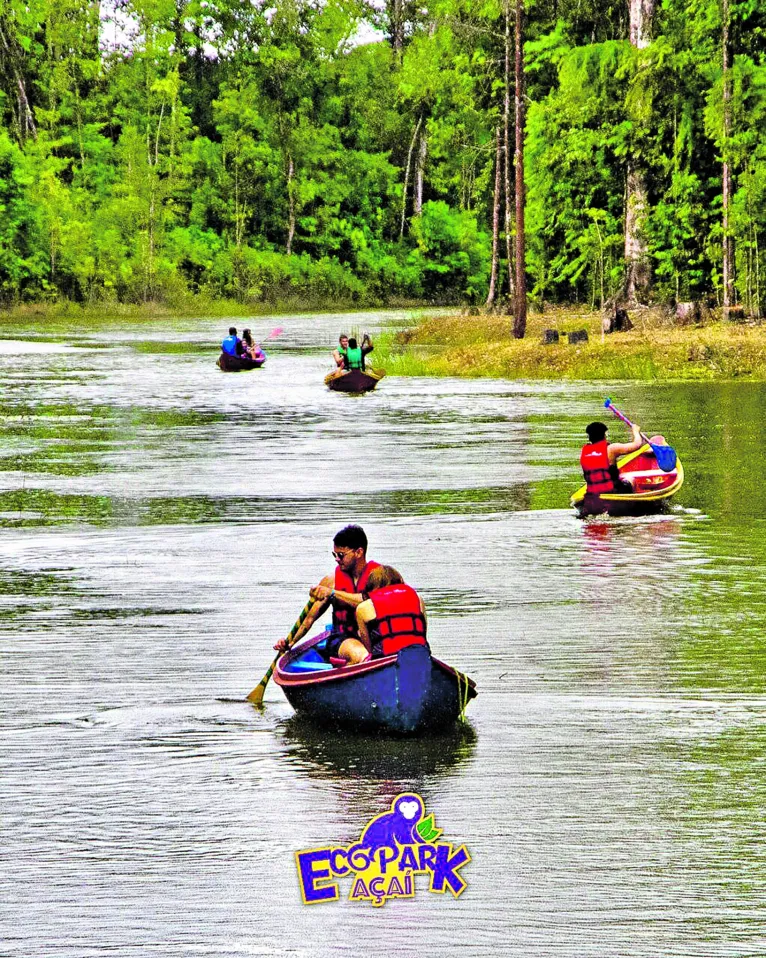 Um
parque aquático em meio à natureza na Grande Belém