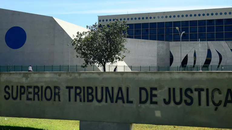 Fachada do edifício sede do  Superior Tribunal de Justiça (STJ).