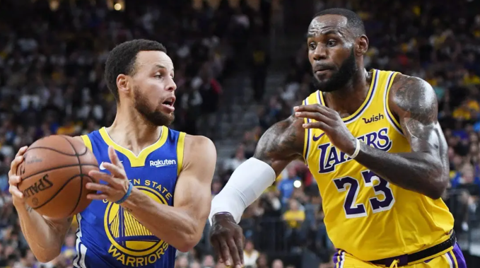 Curry é o quinto mais bem pago, enquanto que "papai" LeBron aparece em segundo