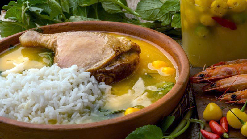 O pato no tucupi é um dos pratos muito apreciados no almoço do Círio de Nazaré