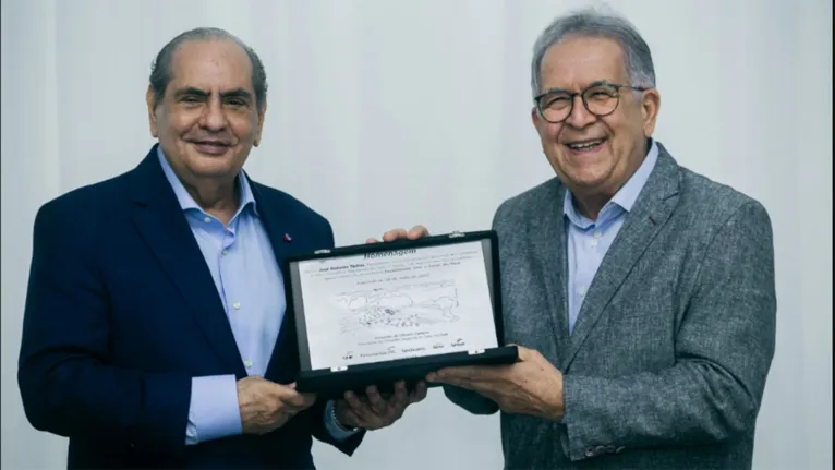 O presidente da CNC, José Roberto Tadros, e o presidente da Fecomércio Pará, Sebastião Campos, respectivamente.