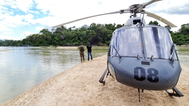 Helicópteros foram usados na operação