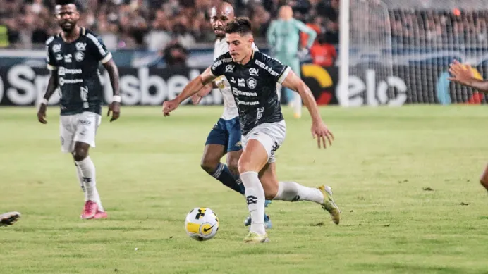 Leonan mostrou grande preocupação na coletiva