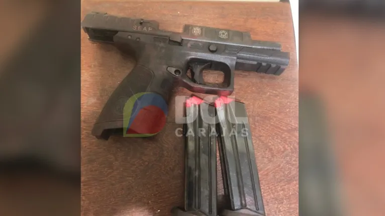 A arma do policial penal usada para atirar no PM