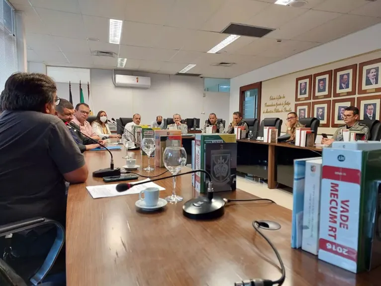 Reunião entre os órgãos de segurança da Paraíba define presença de torcida única no jogo entre Botafogo/PB x Remo, no estádio Almeidão