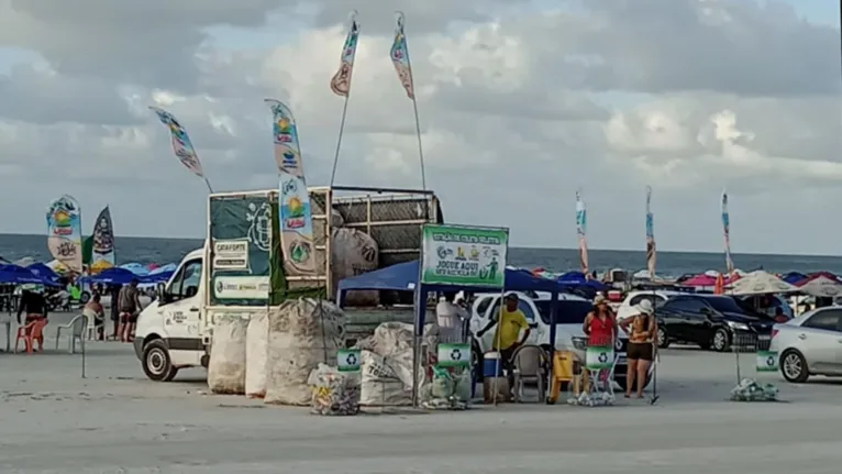 Pontos de coleta seletiva foram montados nas praias de Salinas